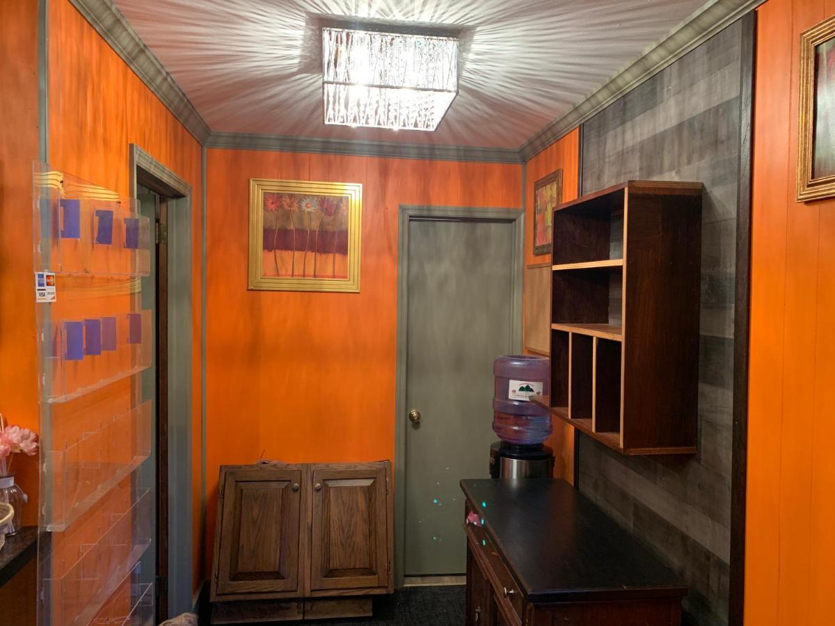 Big Indian Starlite Motel & Suites מראה חיצוני תמונה